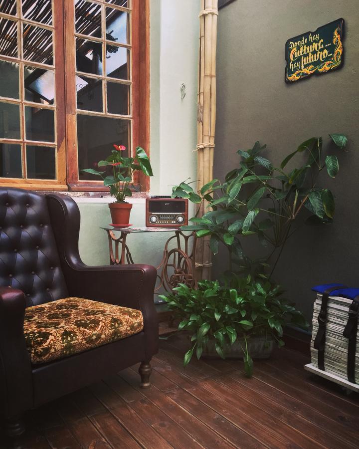Frida Casa Hostel Pelotas Buitenkant foto